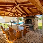 Basil Zadarvillas Villa *