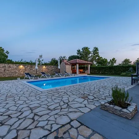 Basil Zadarvillas Villa