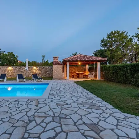 Basil Zadarvillas Villa *