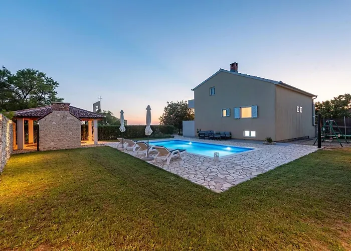 Basil Zadarvillas Villa *